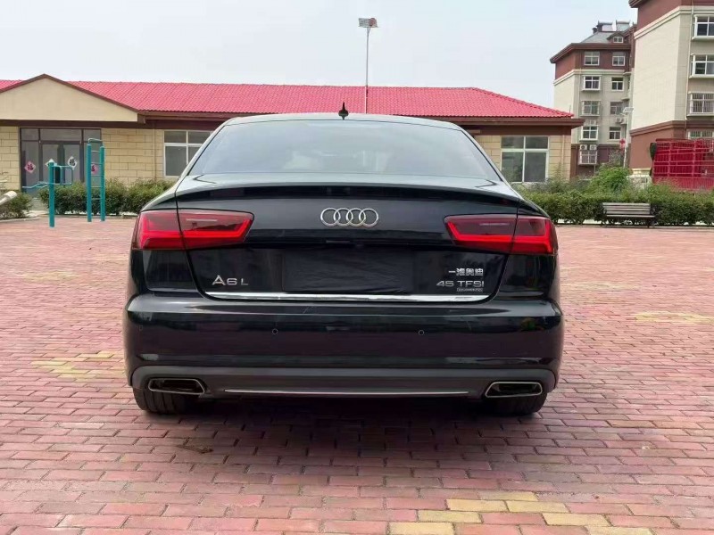 济南17年奥迪A6L9