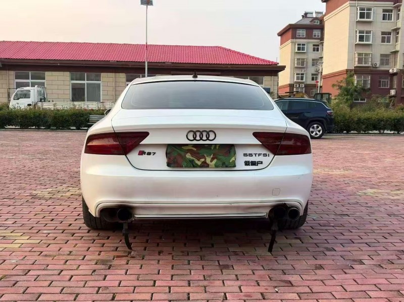 枣庄14年奥迪A7L9