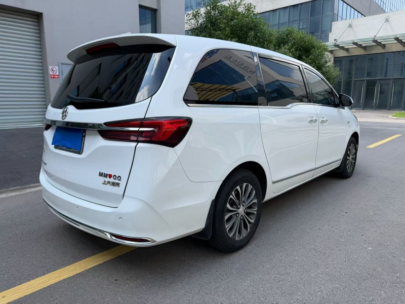 徐州22年别克GL84