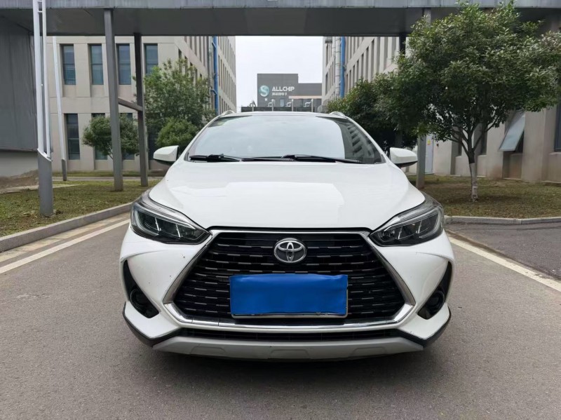 徐州20年丰田YARiS L 致炫1