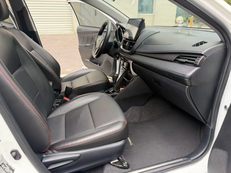 徐州20年丰田YARiS L 致炫7