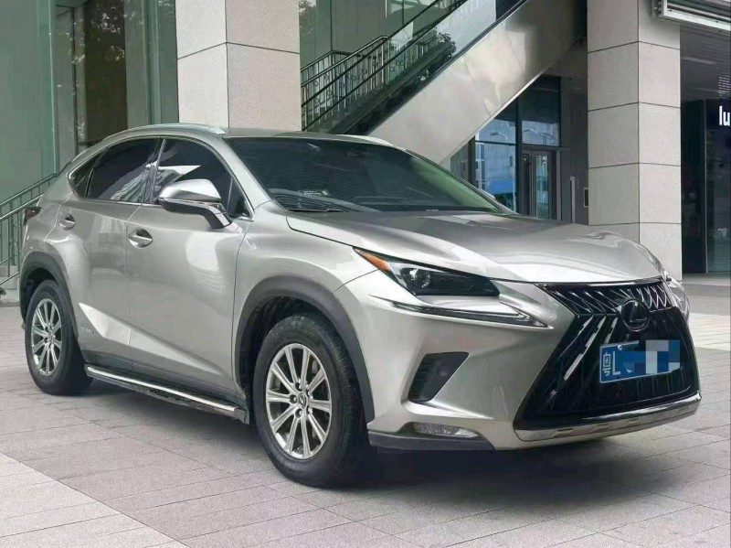 广州19年雷克萨斯NX3