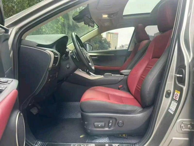 广州19年雷克萨斯NX4