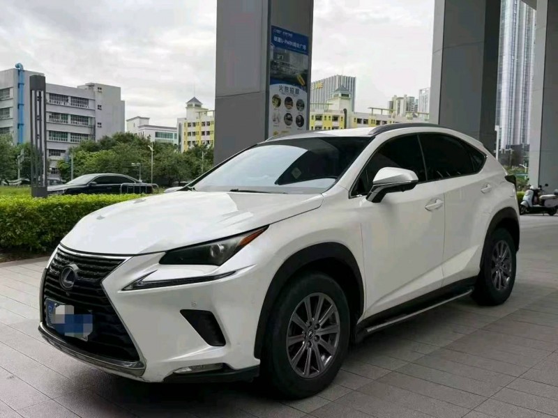 深圳19年雷克萨斯NX2