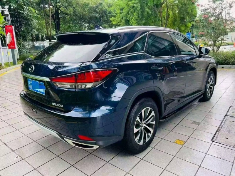 深圳23年雷克萨斯RX7
