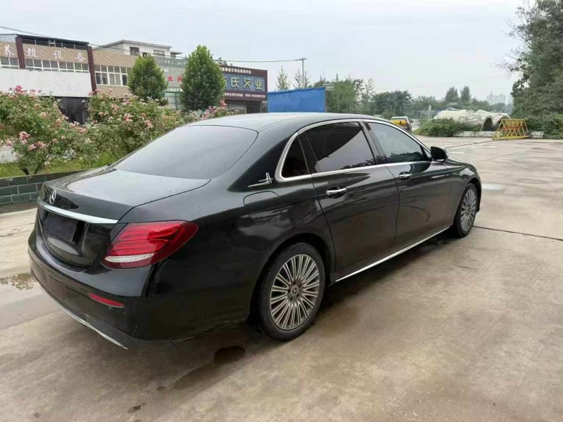 许昌17年奔驰E9