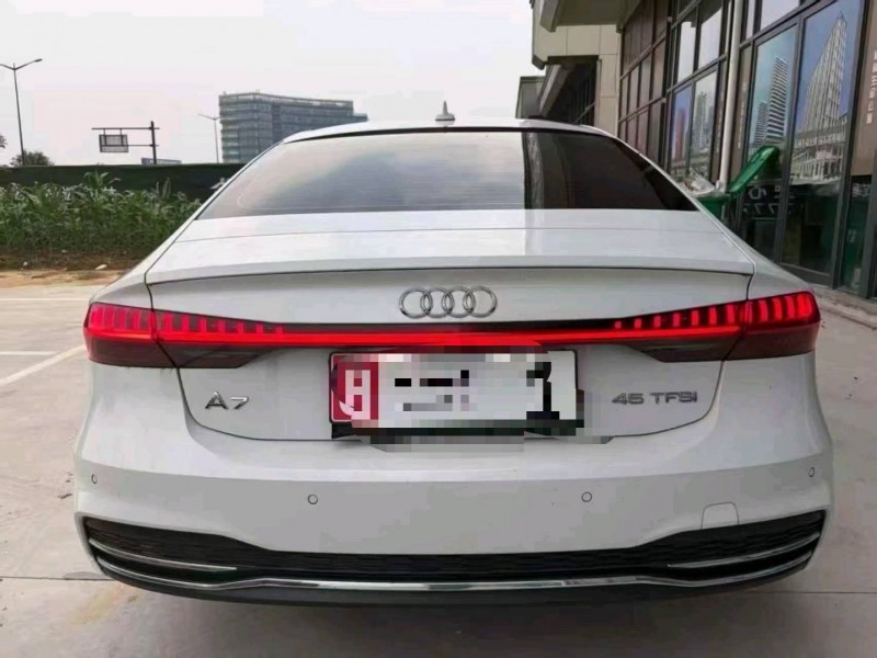台州22年奥迪A7L6