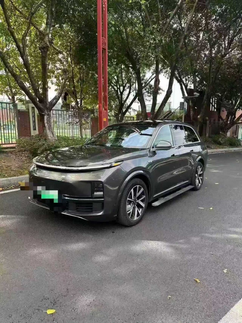 珠海23年理想L82