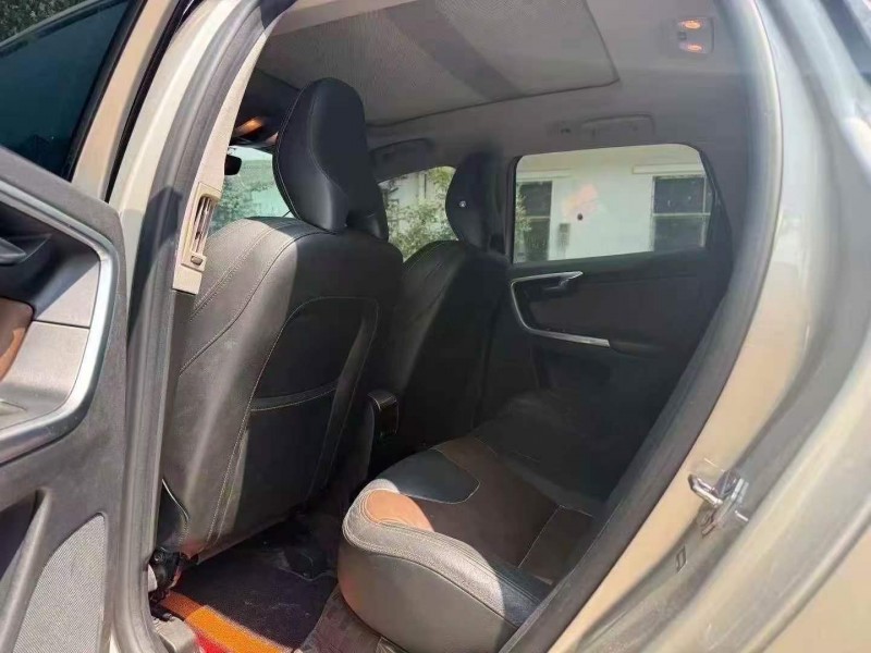 郑州17年沃尔沃XC604