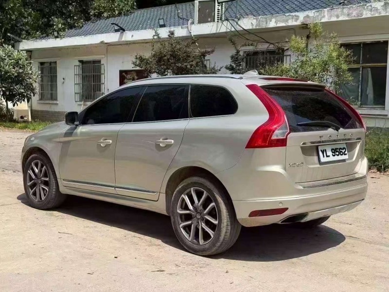 郑州17年沃尔沃XC606