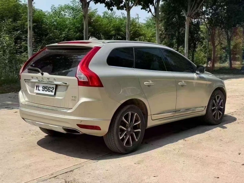 郑州17年沃尔沃XC607