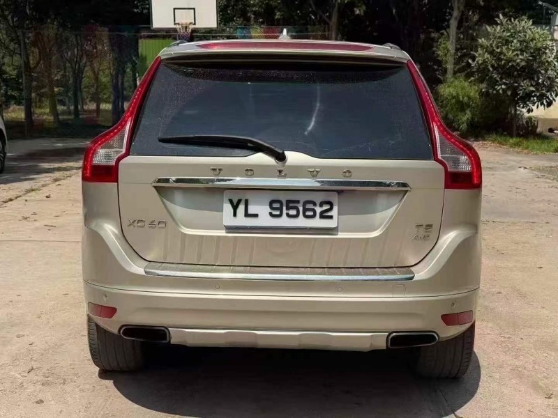 郑州17年沃尔沃XC608