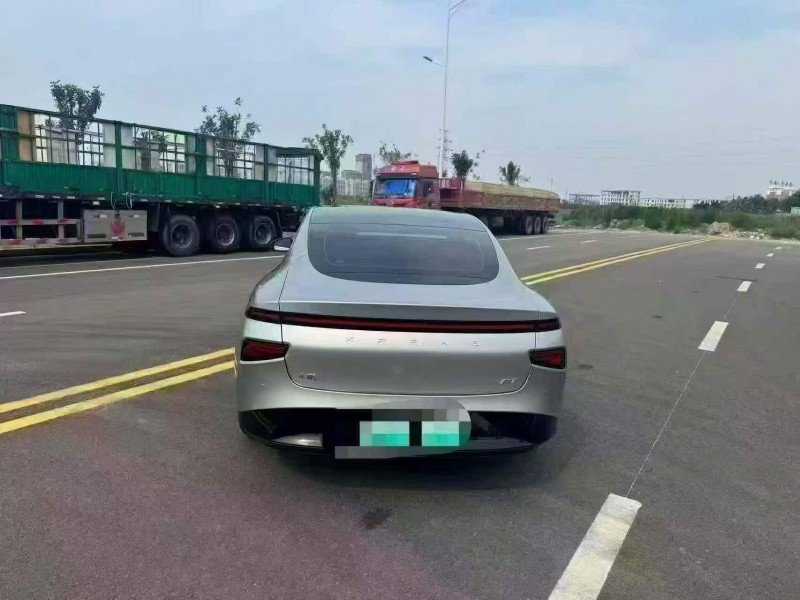 苏州22年小鹏汽车p79