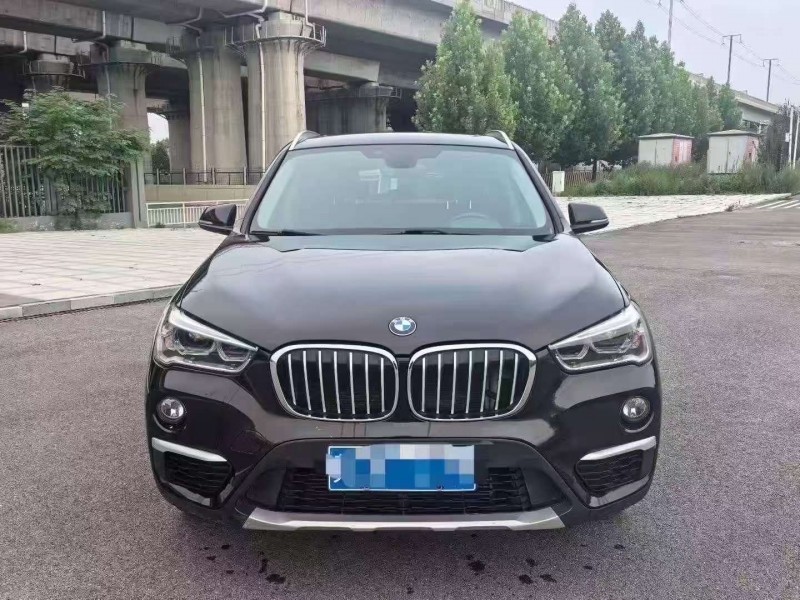 天津19年宝马X11
