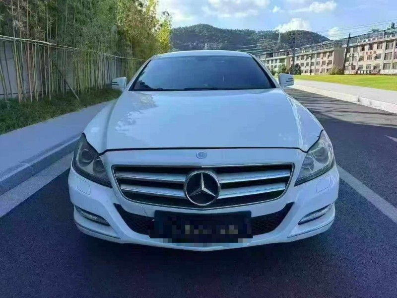 湖州13年奔驰CLS1