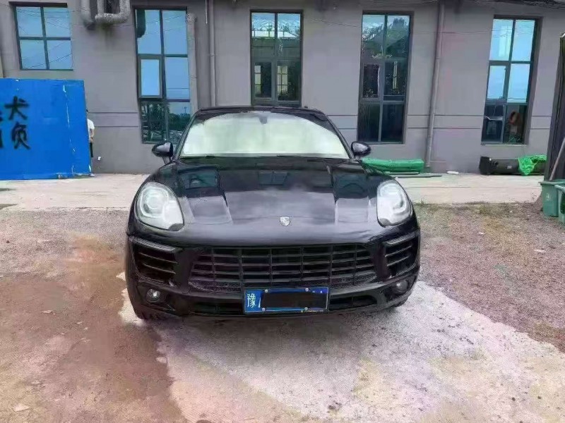 安阳15年保时捷Macan1