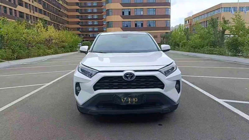 烟台23年丰田RAV4荣放1