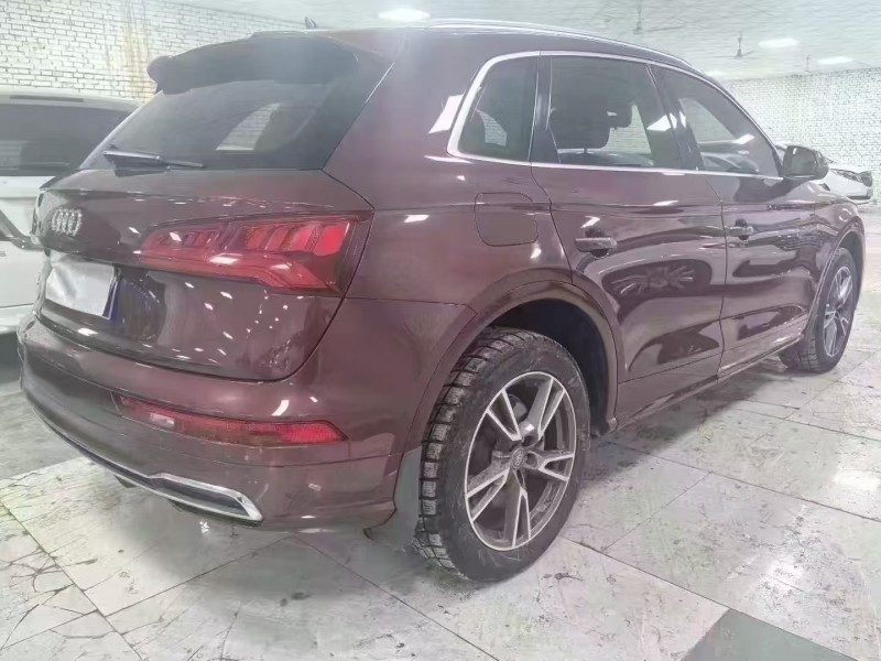 廊坊20年奥迪Q58