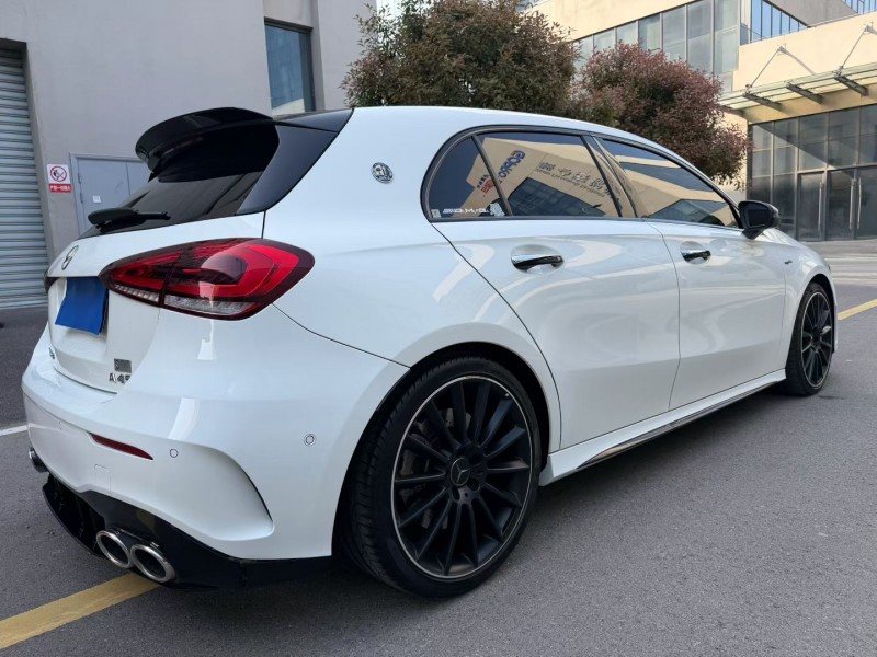 济宁21年奔驰AMG5