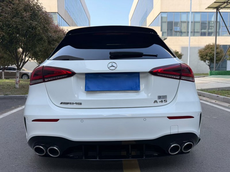 济宁21年奔驰AMG9