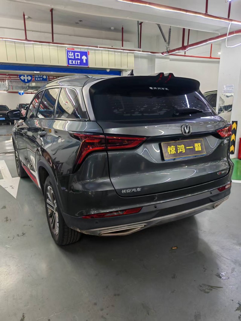 深圳22年长安汽车CS758
