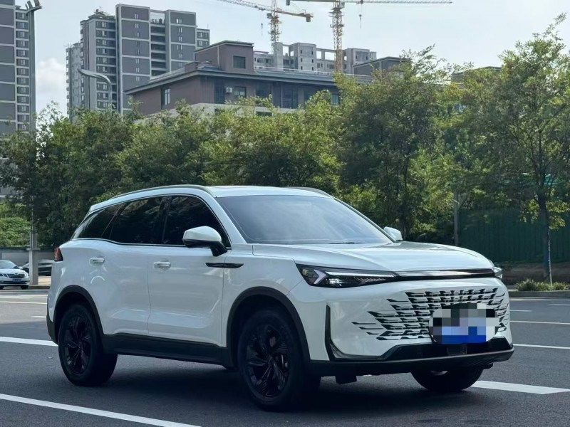 郑州26年北汽制造X73