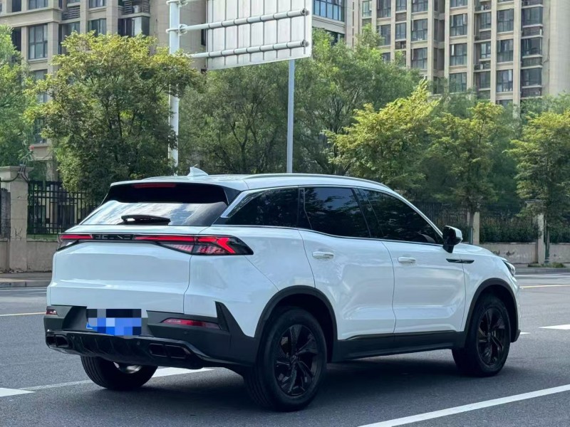 郑州26年北汽制造X78