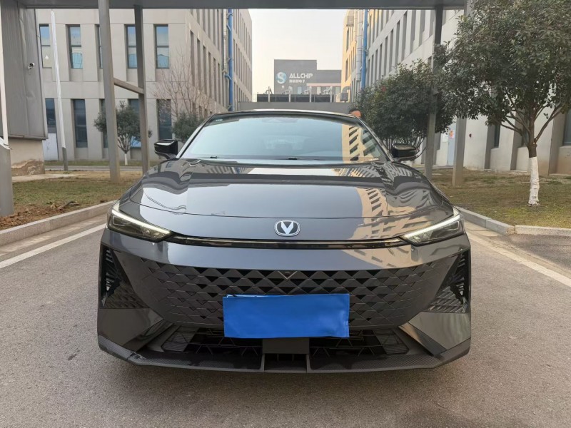 徐州25年长安汽车UNI1