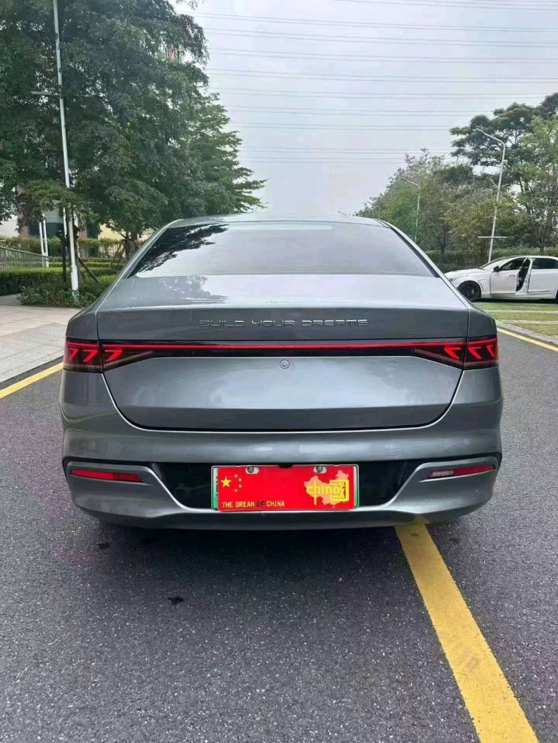 广州25年比亚迪秦9