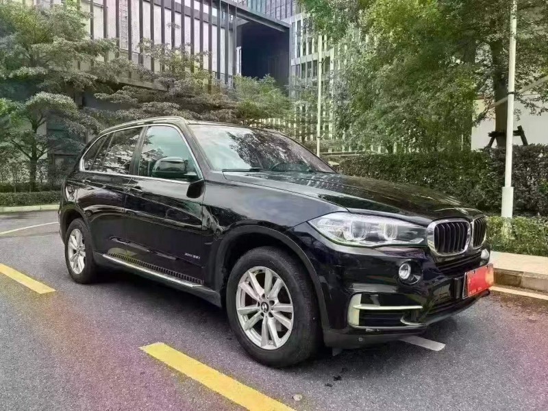 广州19年宝马X53