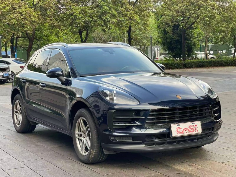 佛山19年保时捷Macan2