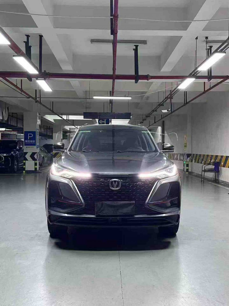 成都21年长安汽车CS751