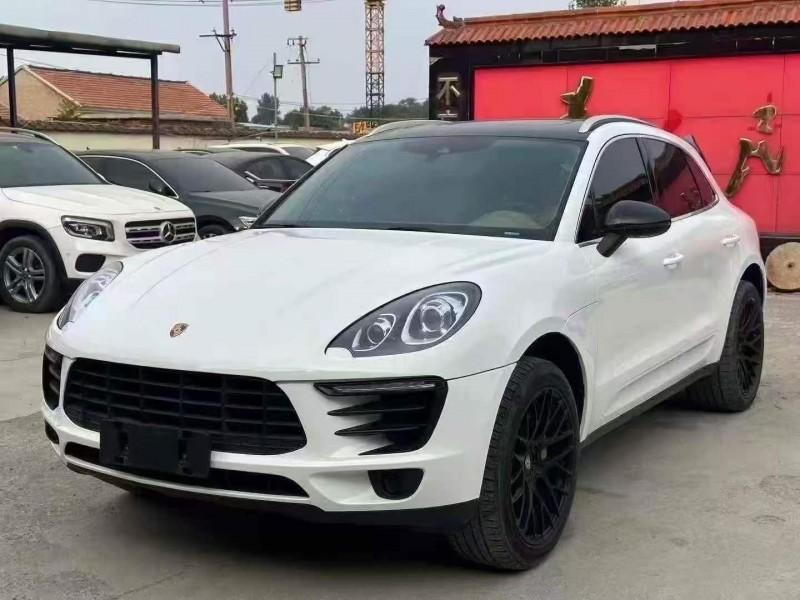淄博17年保时捷Macan2