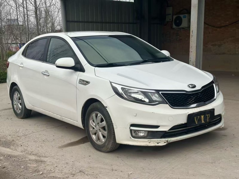 新乡16年起亚K22