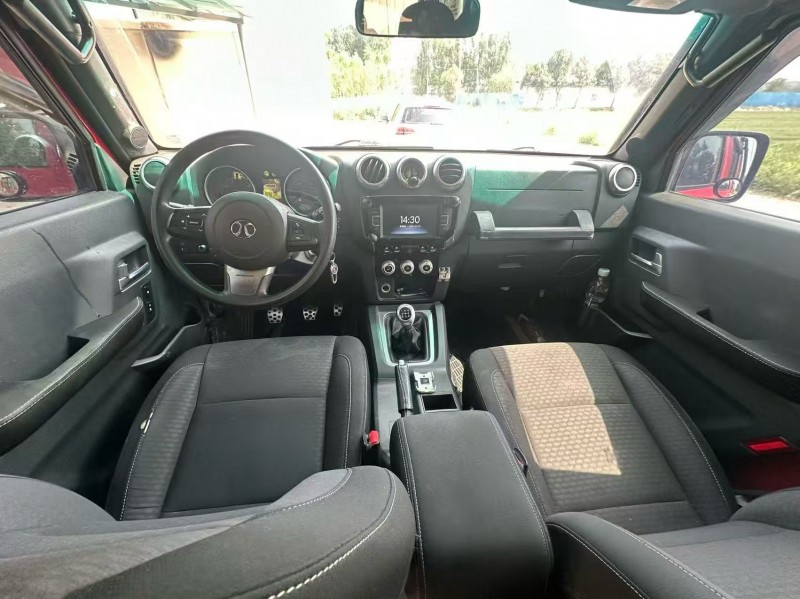 新乡17年北京BJ405