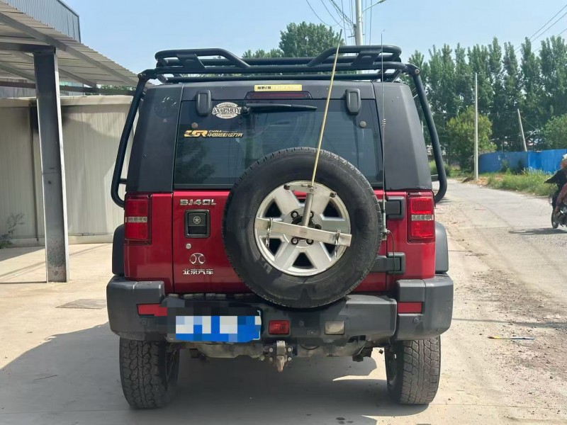 新乡17年北京BJ408
