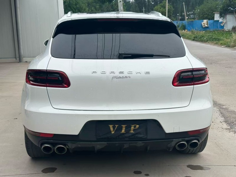 新乡16年保时捷Macan9