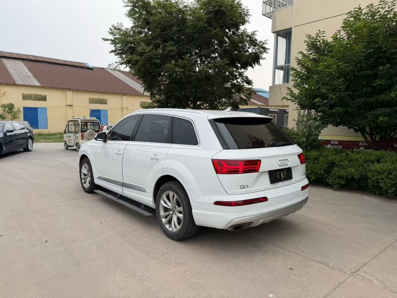 徐州18年奥迪Q73