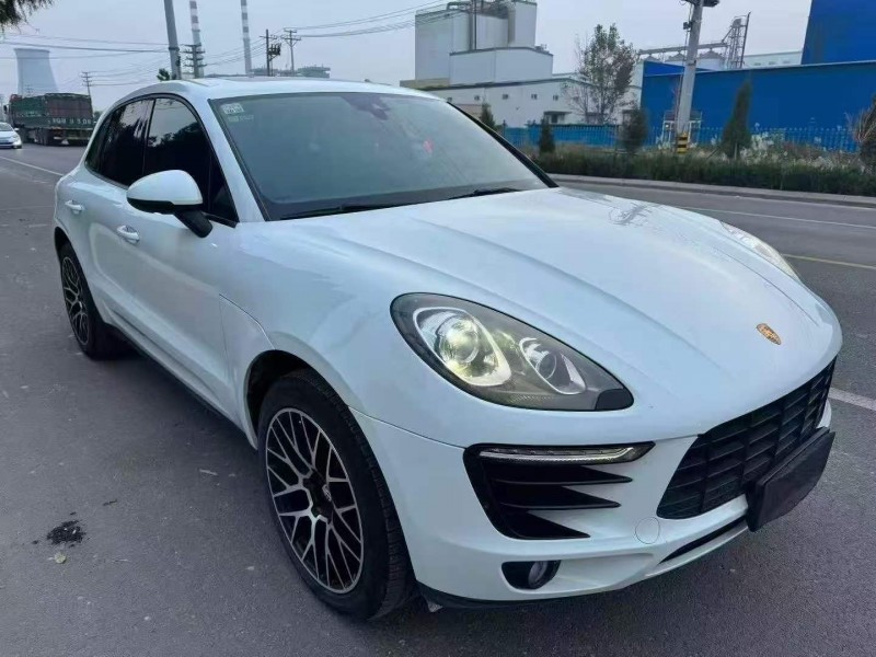 淄博18年保时捷Macan2