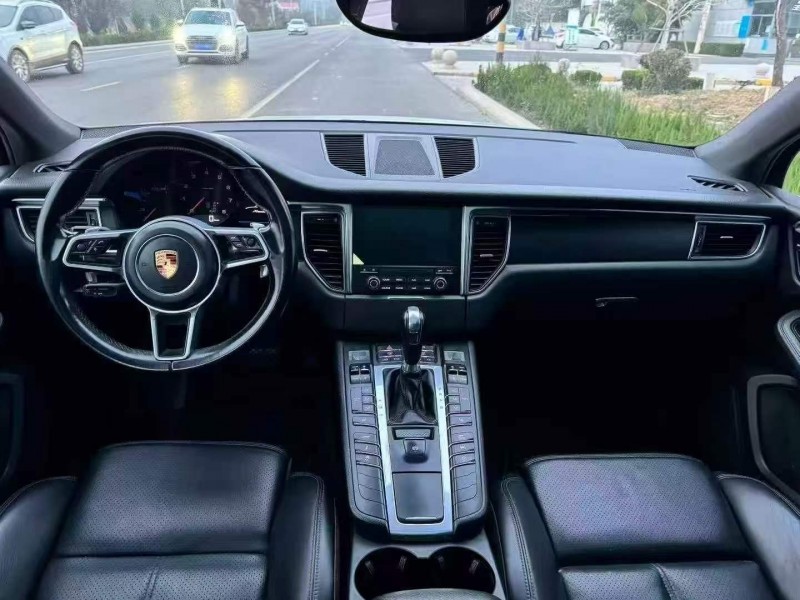 淄博18年保时捷Macan4
