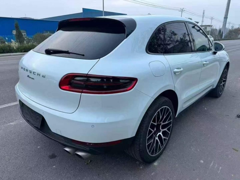 淄博18年保时捷Macan9