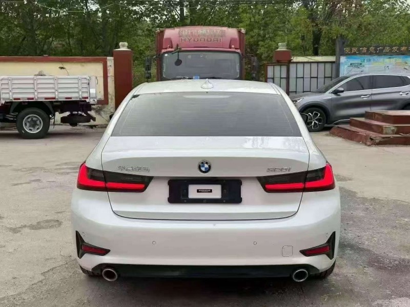 潍坊21年宝马3系9