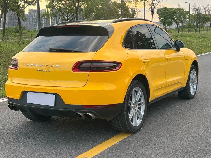 江门14年保时捷Macan8
