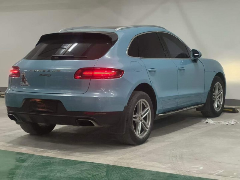 重庆15年保时捷Macan7