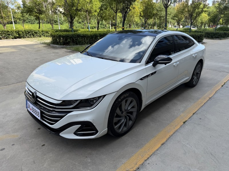 济宁25年大众CC3