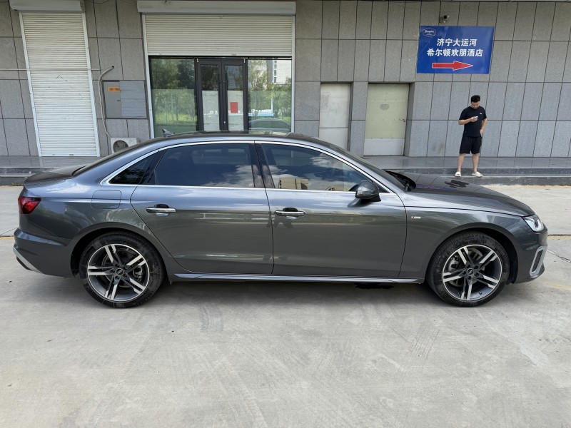 济宁24年奥迪A4L4