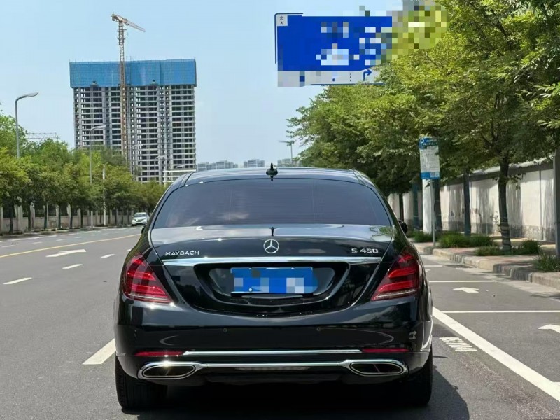 郑州20年奔驰迈巴赫S级9
