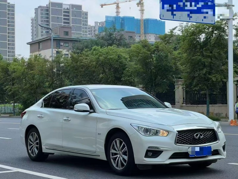 郑州20年英菲尼迪Q50L3