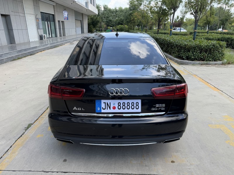 济宁16年奥迪A6L9
