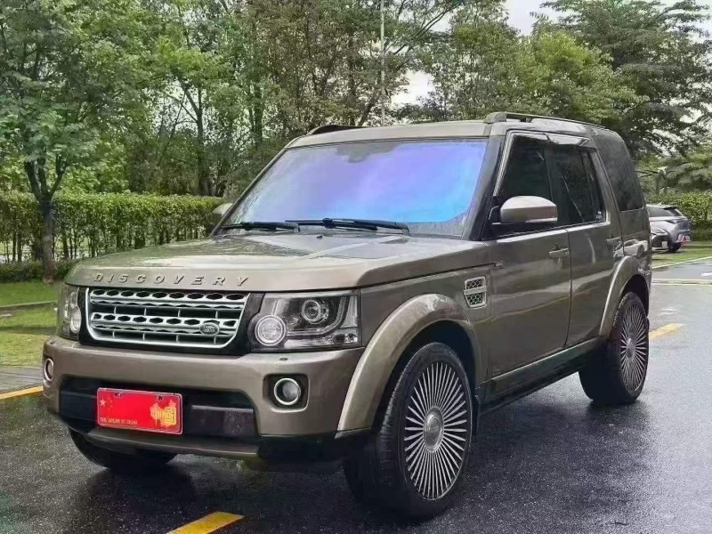 广州16年路虎发现2